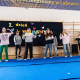 uczniowie-wystepuja